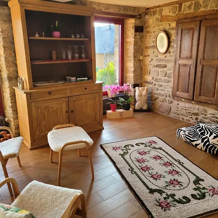 Bed and Breakfast De La Vallee 3*